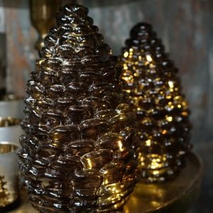 Countryfield Dennenappel met LED verlichting – klein & groot