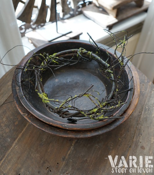 Wilgenkrans van Kunst – Licht Bemost, Flexibel (S 20–25 cm | L 30–35 cm) 🌿 - Afbeelding 7