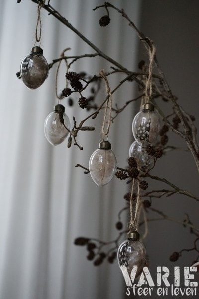 Glazen eitjes met veertje – set van 9 - Afbeelding 6