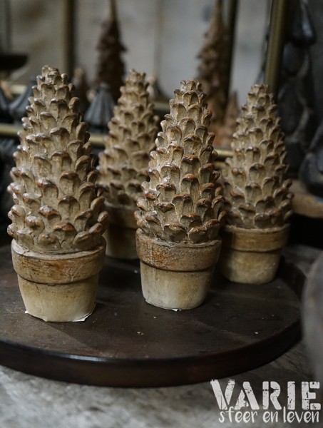 Stenen decoratieboompje in pot – 15 cm 🤎🌲