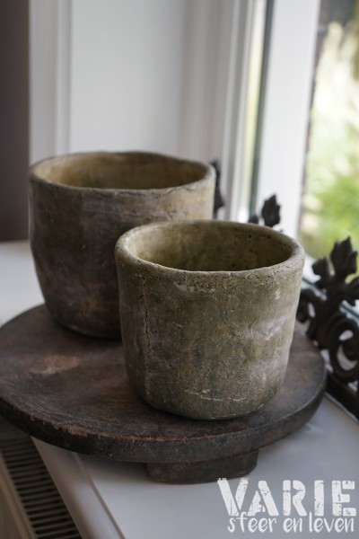 Stoere pot grijs – verweerde look – 2 maten