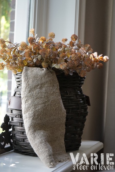 Stoere rieten vensterbankmand – 2 maten 🤎 - Afbeelding 3