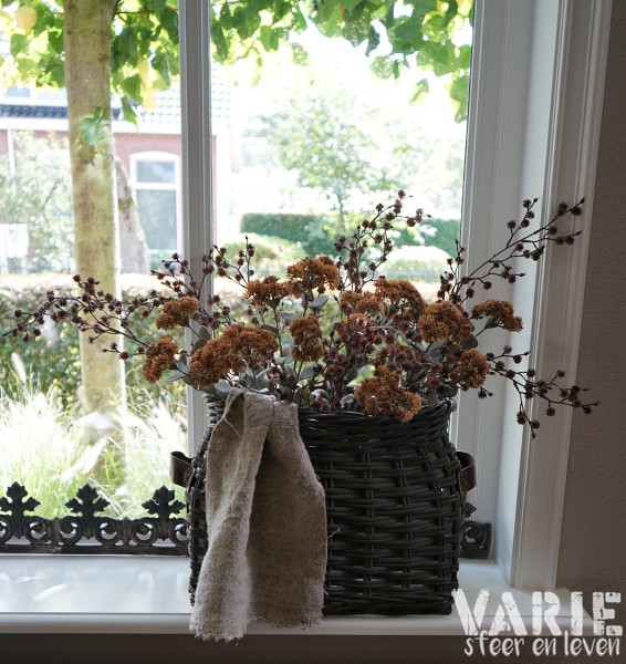 Stoere rieten vensterbankmand – 2 maten 🤎 - Afbeelding 8