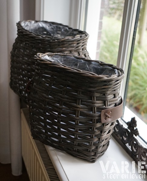 Stoere rieten vensterbankmand – 2 maten 🤎 - Afbeelding 9